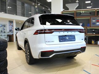 2026 Geely Monjaro I Рестайлинг, белый, 4954990 рублей, вид 3