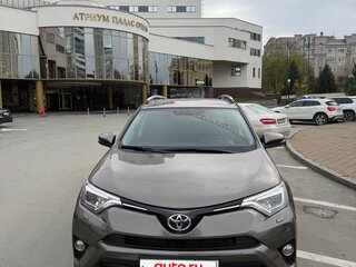 2018 Toyota RAV4 IV (XA40) Рестайлинг, коричневый, 2500000 рублей, вид 4