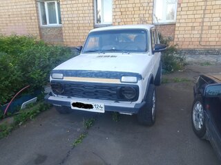 1996 Lada (ВАЗ) 2121 (4x4) I Рестайлинг, белый, 230000 рублей, вид 4
