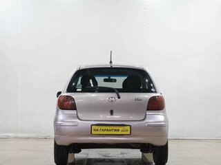 2003 Toyota Vitz I (P10), серый, 329000 рублей, вид 5