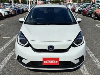 2023 Honda Fit IV Рестайлинг, белый, 950000 рублей, вид 1