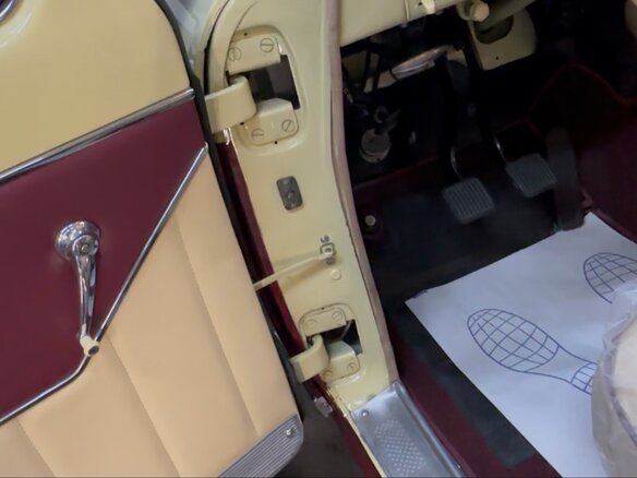 1969 ГАЗ 21 «Волга» 21Р, бежевый, 3950000 рублей - вид 21