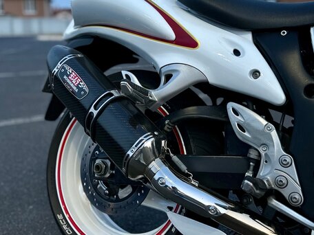 2011 Suzuki GSX 1300 R Hayabusa, белый, 870000 рублей, вид 2