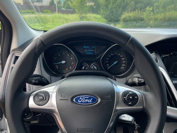 2013 Ford Focus III, белый, 740000 рублей - вид 7