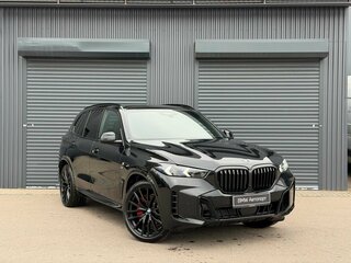 2026 BMW X5 30d IV (G05/G18) Рестайлинг, чёрный, 16590000 рублей, вид 3