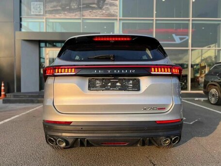 2026 Jetour X70+ I Рестайлинг, серебристый, 3399000 рублей, вид 5
