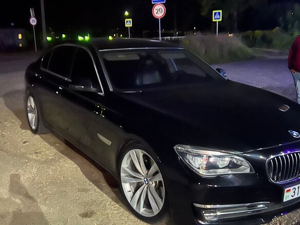 2013 BMW 7 серии Long 740Li xDrive V (F01/F02/F04) Рестайлинг, чёрный, 2500000 рублей - вид 7