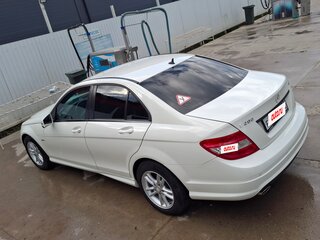 2010 Mercedes-Benz C-Класс 200 III (W204), белый, 1200000 рублей, вид 4
