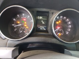 2012 Skoda Yeti I, белый, 436000 рублей, вид 5