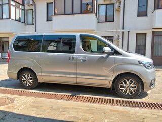 2020 Hyundai H-1 II Рестайлинг 2, серый, 3600000 рублей, вид 4
