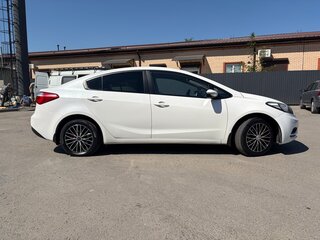 2015 Kia Cerato III, белый, 1050000 рублей, вид 3