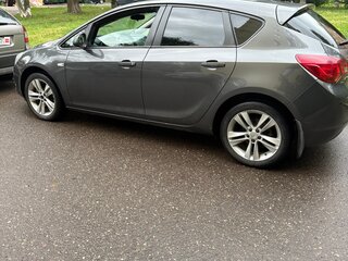 2012 Opel Astra J, серый, 750000 рублей, вид 1