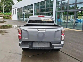 2023 Isuzu D-Max III, серый, 3000222 рублей, вид 5