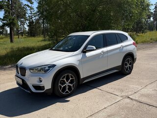2018 BMW X1 18i sDrive II (F48), белый, 1888000 рублей, вид 2