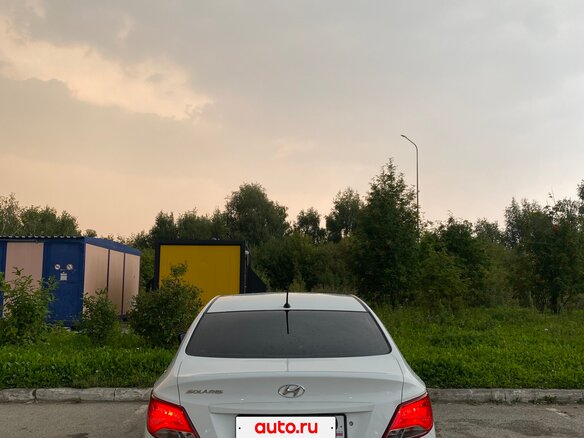 2016 Hyundai Solaris I Рестайлинг, белый, 680000 рублей - вид 6