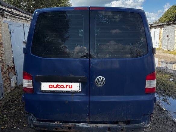 2010 Volkswagen Transporter T5 Рестайлинг, синий, 750000 рублей - вид 2