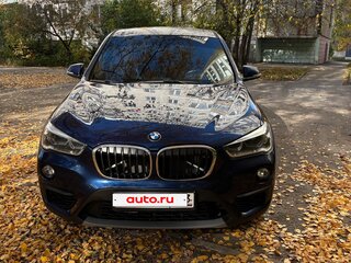 2017 BMW X1 18i sDrive II (F48), синий, 2430000 рублей, вид 3