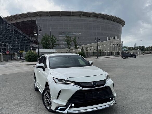 2021 Toyota Harrier IV (XU80), белый, 4999999 рублей