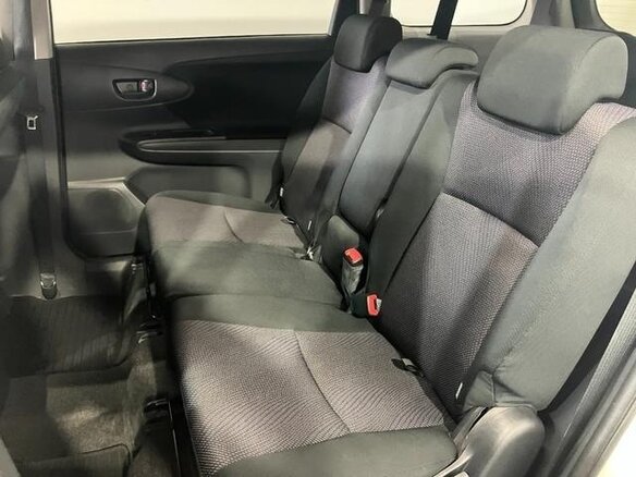 2016 Toyota Wish II Рестайлинг, белый, 1260000 рублей - вид 16
