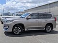 2023 Toyota Land Cruiser Prado 150 Series Рестайлинг 3, бежевый - вид 4