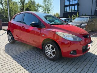 2009 Mazda 2 II (DE), красный, 560000 рублей, вид 4