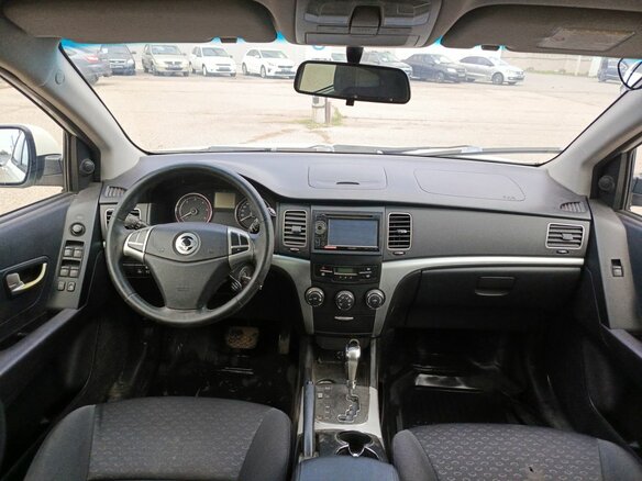 2011 SsangYong Actyon II, белый, 690000 рублей - вид 13