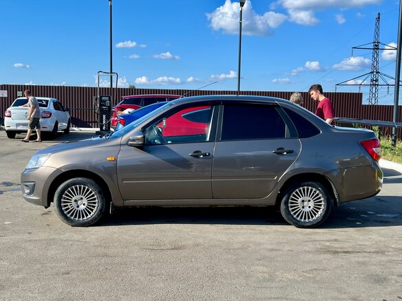 2016 Lada (ВАЗ) Granta I, коричневый, 465000 рублей - вид 6