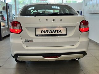 2026 Lada (ВАЗ) Granta Active Cross I Рестайлинг, белый, 1193939 рублей, вид 5