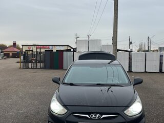 2012 Hyundai Solaris I, чёрный, 760000 рублей, вид 1