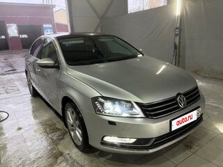 2012 Volkswagen Passat B7, серебристый, 950000 рублей, вид 1