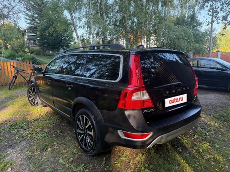 2013 Volvo XC70 II, чёрный, 1900000 рублей, вид 3