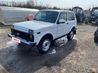 2018 Lada (ВАЗ) 2121 (4x4) I Рестайлинг, белый, 650000 рублей, вид 1