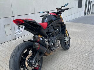 2022 Ducati Monster 937, красный, 1150000 рублей, вид 3