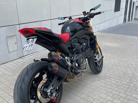 2022 Ducati Monster 937, красный, 1150000 рублей, вид 3