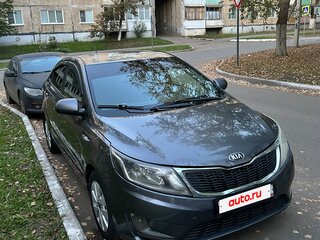 2014 Kia Rio III, серебристый, 450000 рублей, вид 3