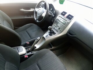 2008 Toyota Auris I, серебристый, 700000 рублей, вид 5