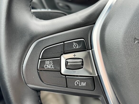 2019 BMW X3 20i xDrive III (G01), белый, 3900000 рублей - вид 27