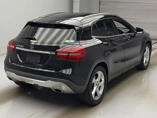 2018 Mercedes-Benz GLA 180 I (X156) Рестайлинг, чёрный, 1500008 рублей, вид 3