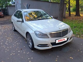 2012 Mercedes-Benz C-Класс 300 III (W204) Рестайлинг, белый, 1500000 рублей, вид 1