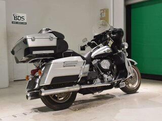 2003 Harley-Davidson Electra Glide, серебристый, 777000 рублей, вид 5
