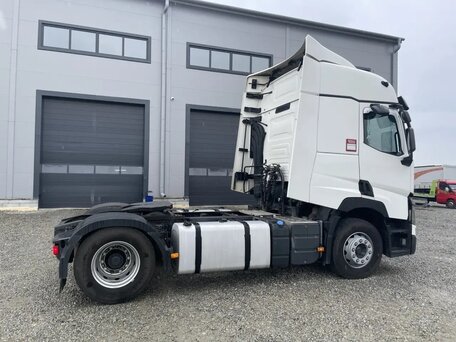 2019 Renault T-Series, белый, 4200000 рублей, вид 5