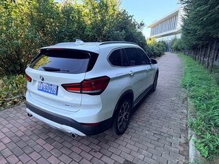 2022 BMW X1 Long 20Li sDrive II (F48) Рестайлинг, белый, 1685000 рублей, вид 4
