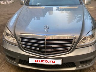 2006 Mercedes-Benz S-Класс 500 Long V (W221), серебристый, 1900000 рублей, вид 2