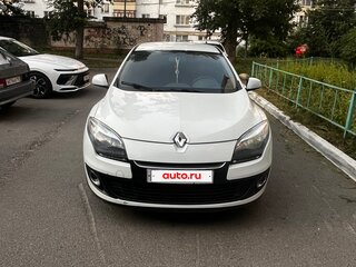 2014 Renault Megane III Рестайлинг, белый, 734999 рублей, вид 3