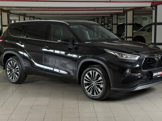 2026 Toyota Highlander IV (XU70), чёрный, 5350000 рублей, вид 3