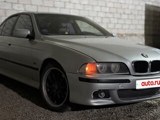 2003 BMW 5 серии 525d IV (E39) Рестайлинг, серебристый, 600000 рублей, вид 5