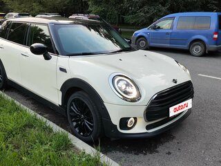 2020 Mini Clubman Cooper II Рестайлинг, бежевый, 2600000 рублей, вид 2