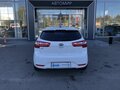 2014 Kia Rio 4-speed III, белый, 840000 рублей - вид 5