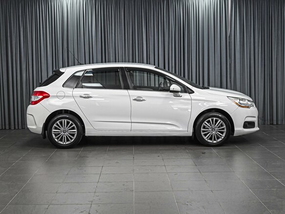 2012 Citroen C4 II, белый, 970000 рублей - вид 4