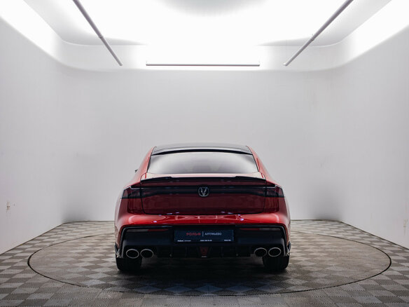 2023 Changan UNI-V I, красный - вид 5